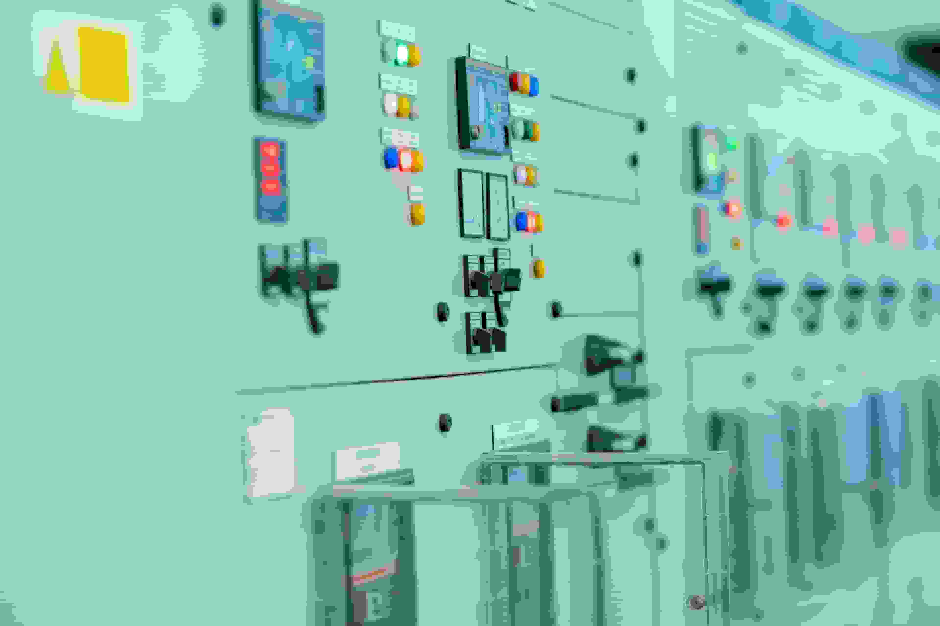 Cover Image for Efficiency and Sustainability: Apexa Power’s Cooling Technology